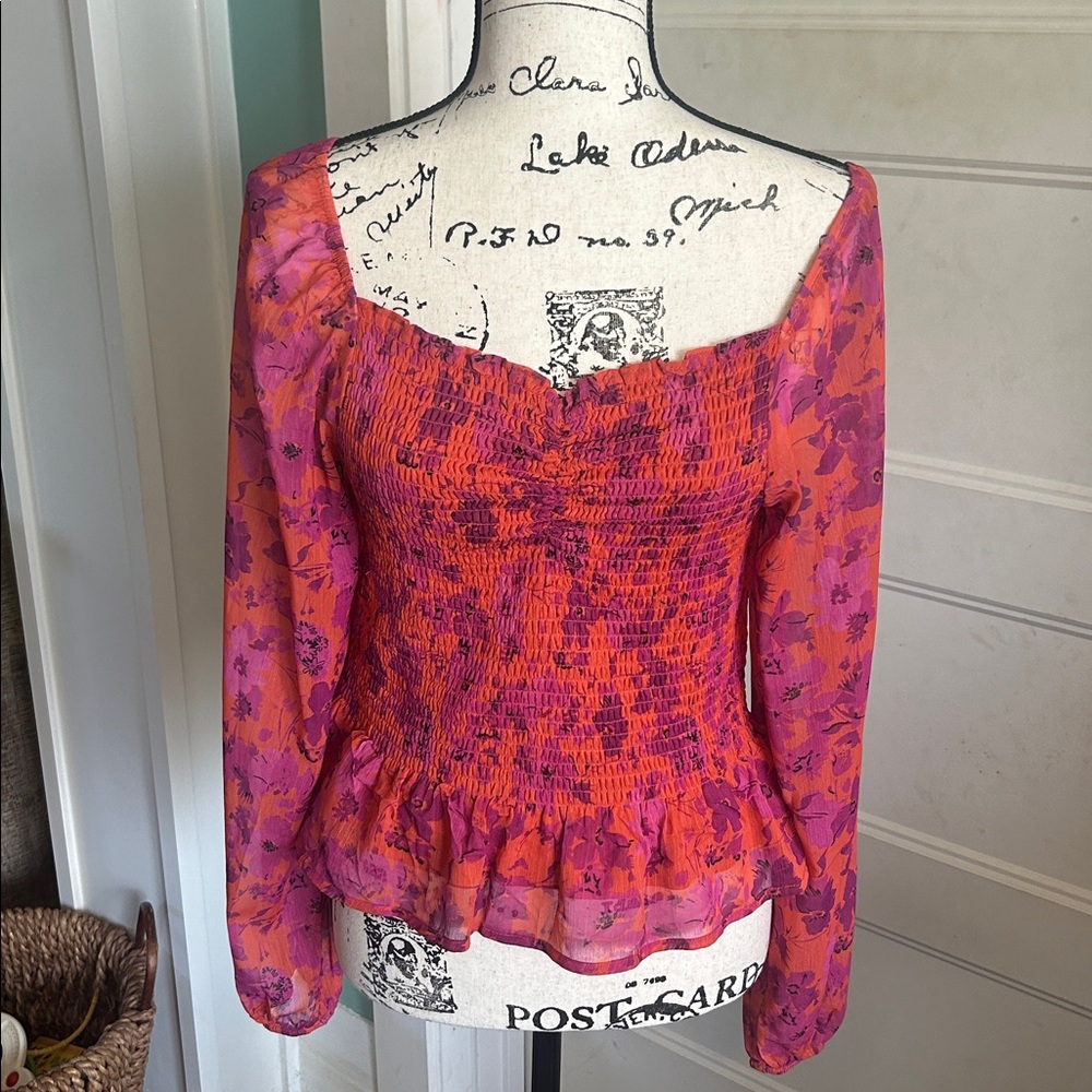 Peach Love peplum style top